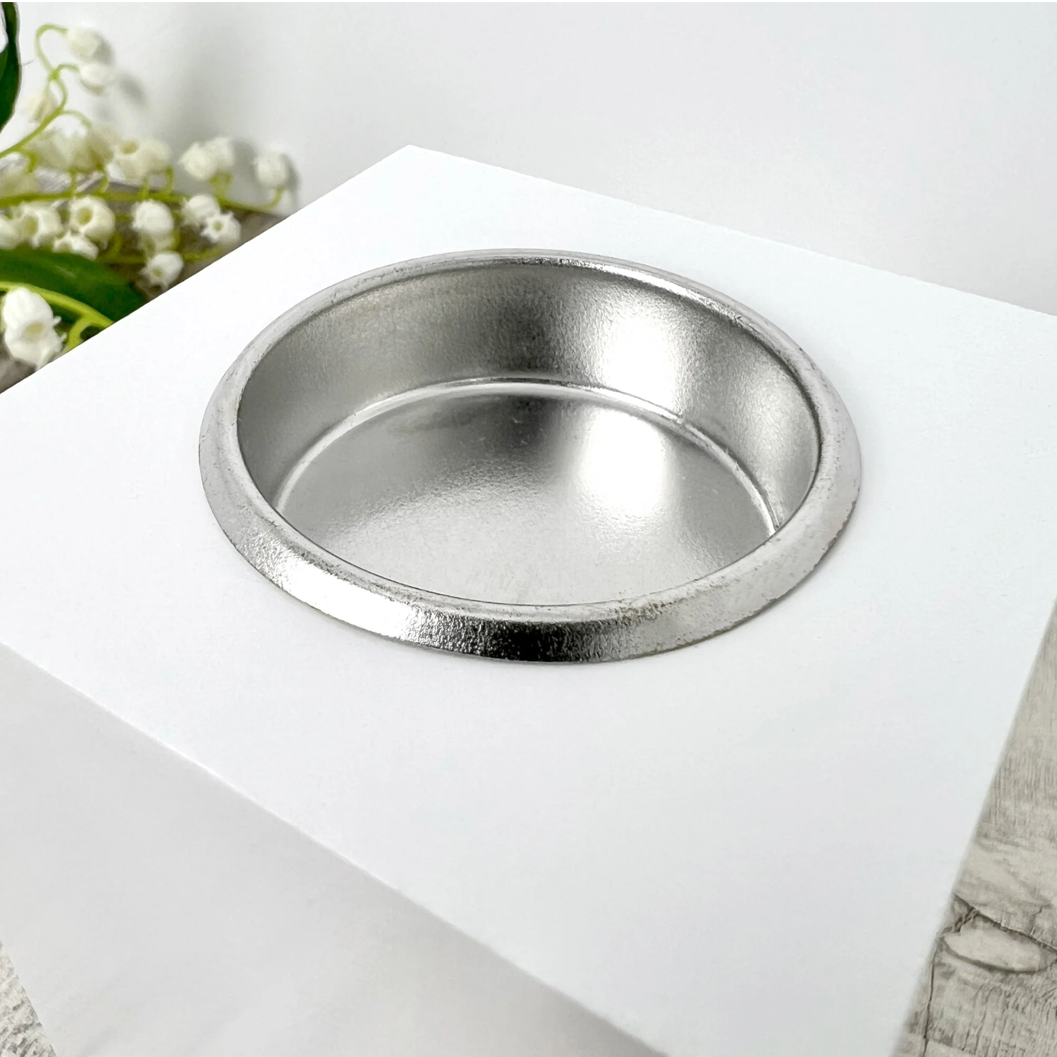 White Wooden Tea Light Holder Slight Seconds